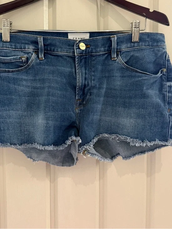 Frame Denim Le Cutoff Mid-Blue Frayed Hem Jean Shorts EUC Women’s Size 30 - Picture 2 of 16